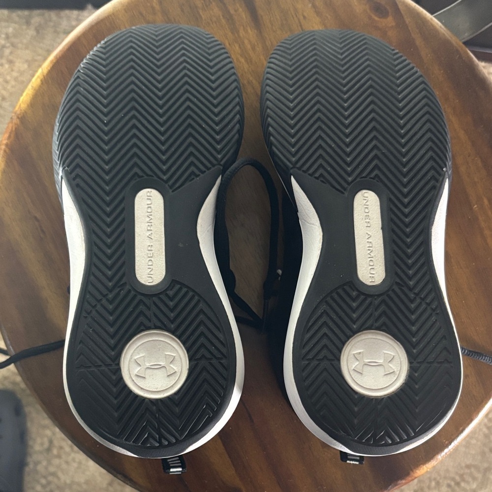 Under Armour Black and White Kids Sneakers - Picture 5 of 5